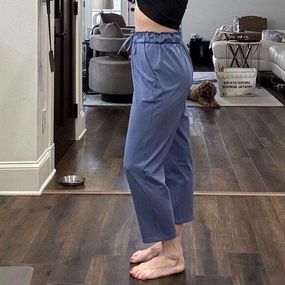 Lululemon Stretch High-Rise Crop 23", Water Drop, Sz6, EUC - Picture 13 of 13